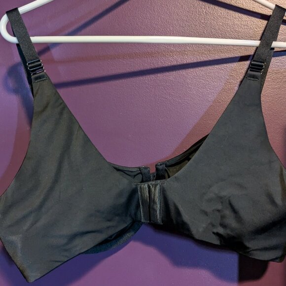 Cacique back smoothing bra 40D Black NWT underwire lightly lined - Picture 3 of 3